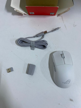 ASUS ROG HARPE ACE MINI WHITE MOUSE(OUTLET)