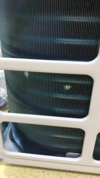  Samsung Wind-Free Premium AR18BXFCMWK 18000 BTU Duvar Tipi Klima (OUTLET)