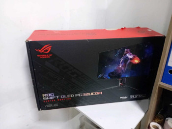ASUS ROG SWIFT PG32UCDMZ 31.5