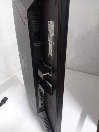 ASUS TUF GAMING VG27AQ5A 27