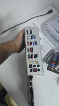 MSI MPG Z790 EDGE WIFI DDR4 5333MHZ 1700P (OUTLET)