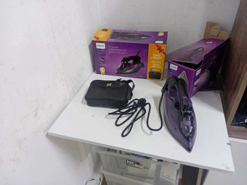 PHILIPS 5000 SERIES DST5030/80 2400 W BUHA(OUTLET)