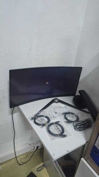 AOC CU34G4Z 0.3MS 240 HZ ADAPTIVE-SYNC VA (OUTLET)