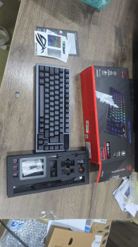 ASUS ROG Azoth NX/RD Switch Kablosuz RGB (OUTLET)