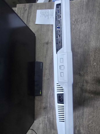 GIGABYTE M27UP ICE 27