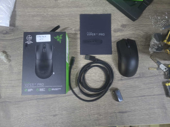 RAZER RZ01-05120100-R3G1 Viper V3 Pro Kbs.(OUTLET)