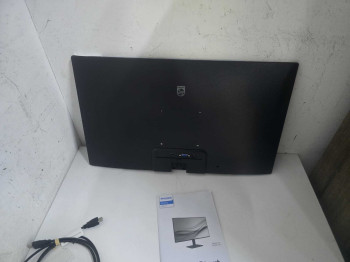PHILIPS 24E2N1110/01 IPS 1MS 120HZVGA HDMI(OUTLET)