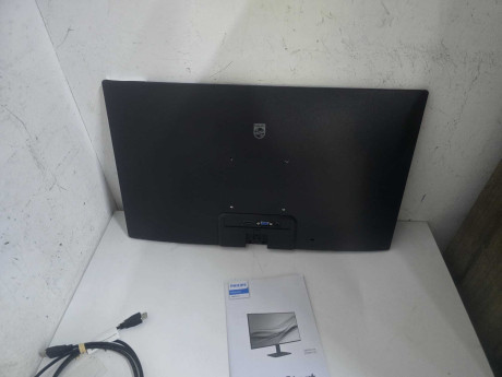 PHILIPS 24E2N1110/01 IPS 1MS 120HZVGA HDMI(OUTLET)
