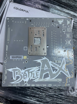 COLORFUL BATTLE-AX B650M-WHITE WIFI V14 DD(OUTLET)