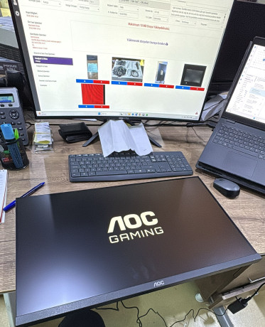 AOC 24G11ZE 23.8