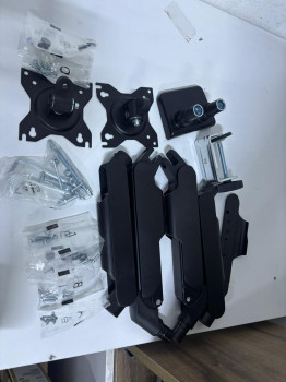 WRAITH SPYNE AXIS-2 SIYAH MONITOR KOLU(OUTLET)